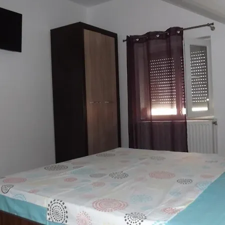 Casa Ardelean Alloggio in famiglia