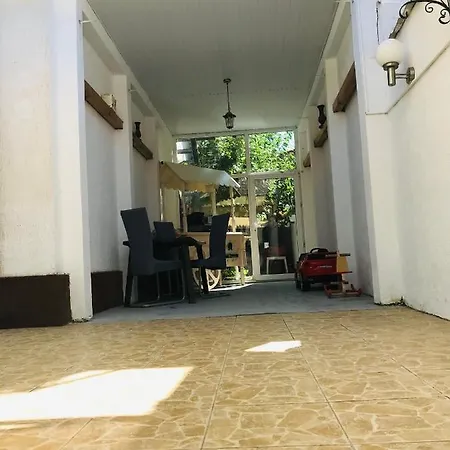 ホームステイ Casa Ardelean